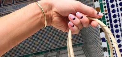 Fingernails: signs that reveal much about your health! </title>